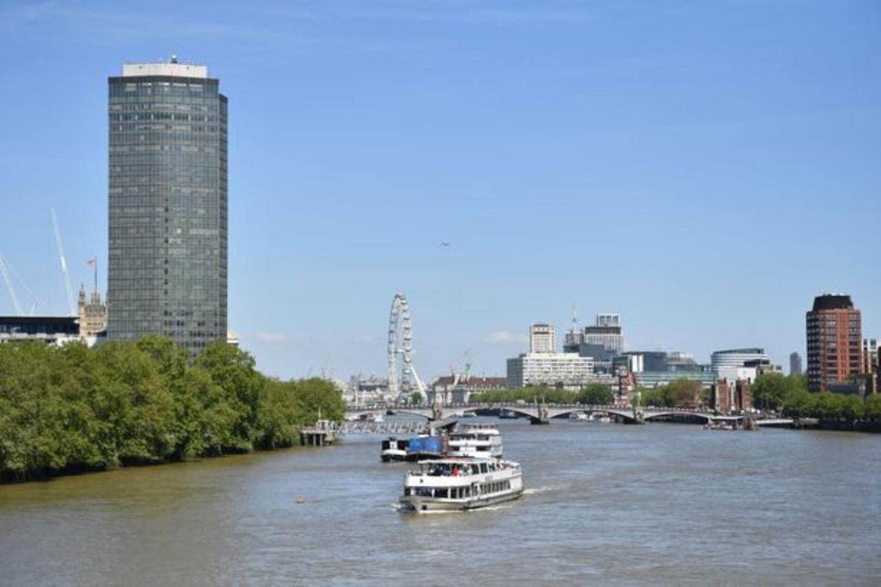 River Panorama 2 Bedroom New Development Apart-hotel Londres