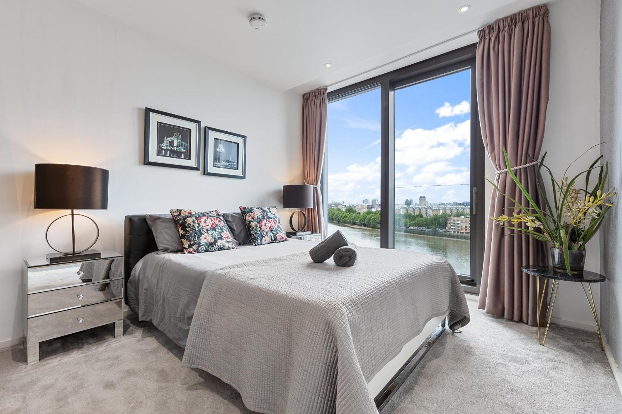 Apart-hotel River Panorama 2 Bedroom New Development Londres