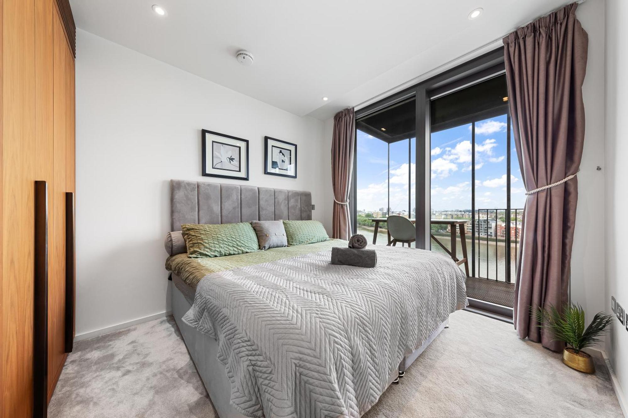 Apart-hotel River Panorama 2 Bedroom New Development