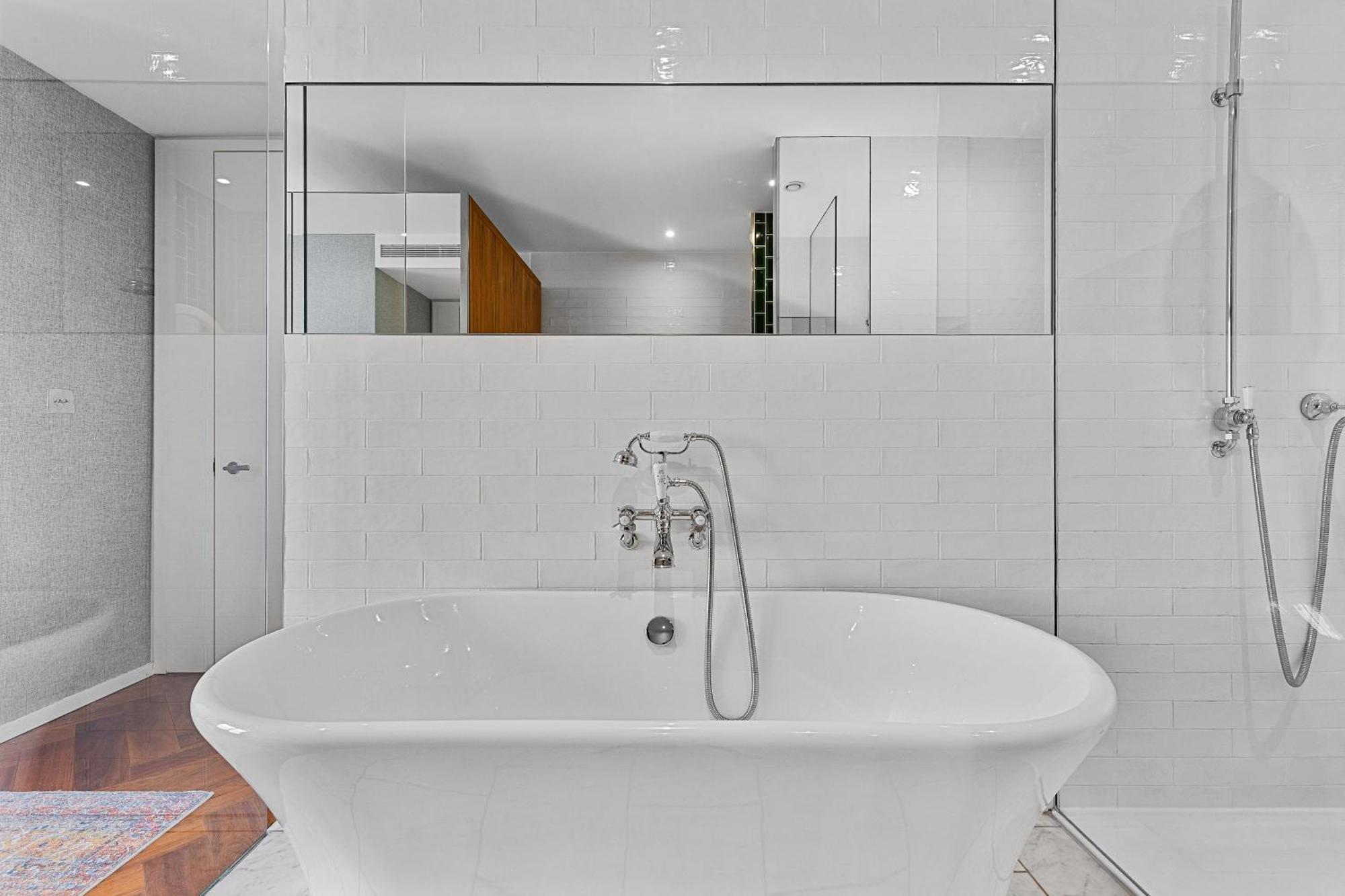 River Panorama 2 Bedroom New Development Apartahotel Londres